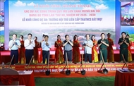 PM attends ground-breaking ceremony for border boarding school in Thanh Hoa